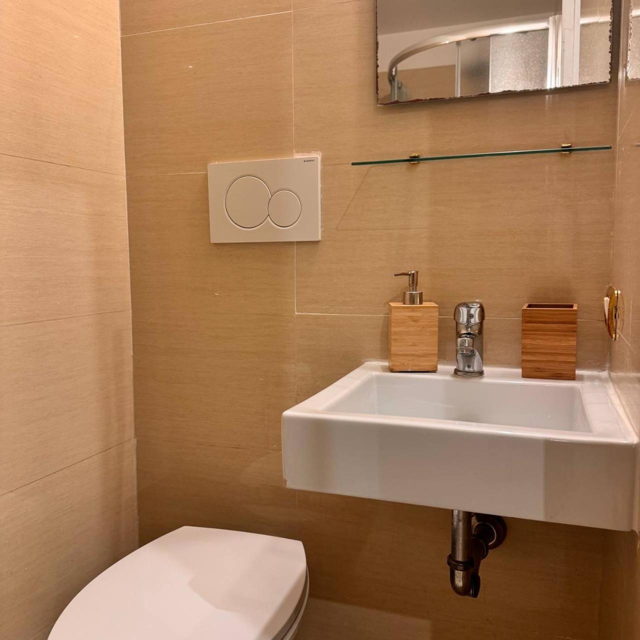Apartamento Charming In Termini Roma