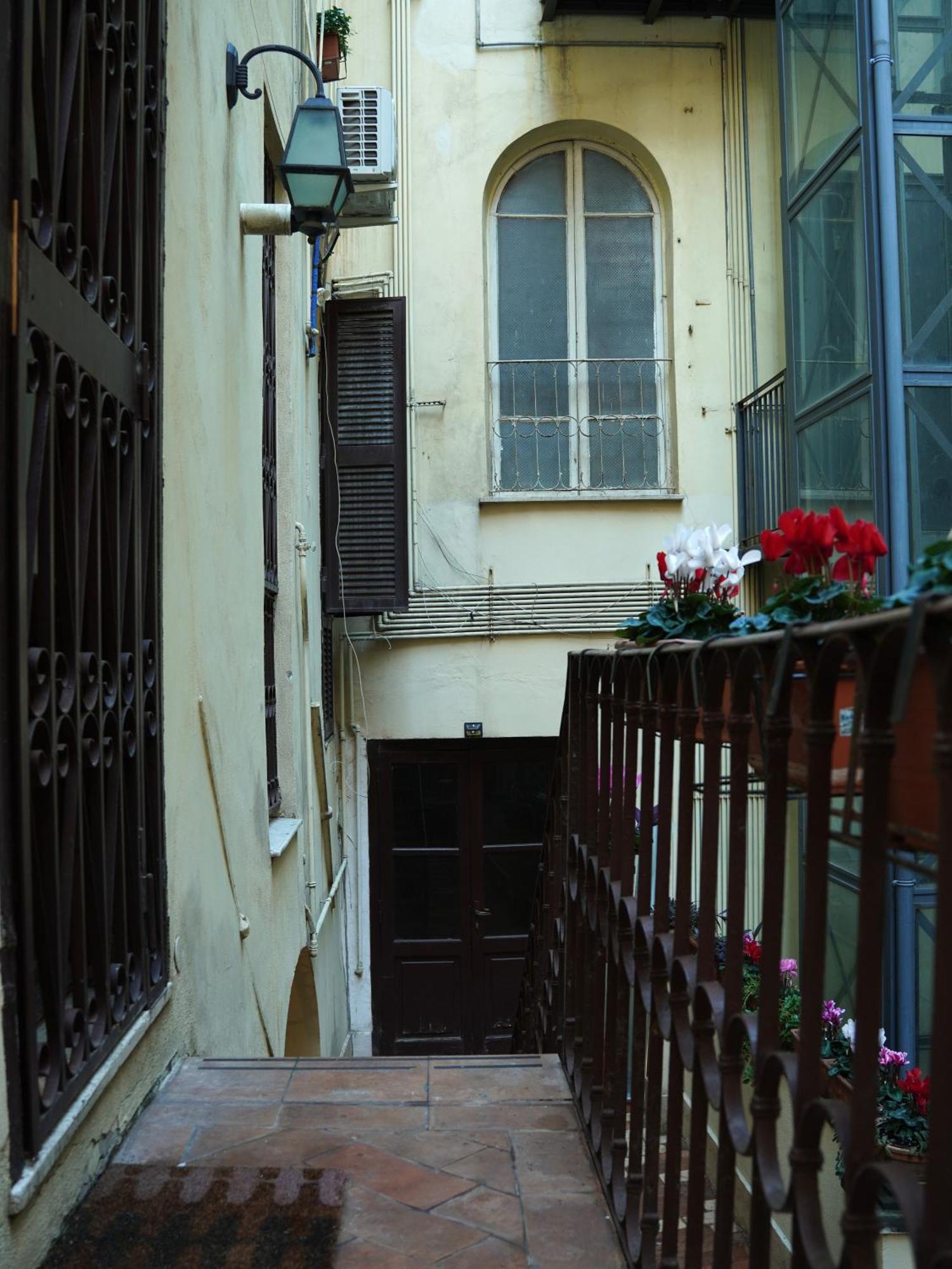 Apartamento Charming In Termini Roma